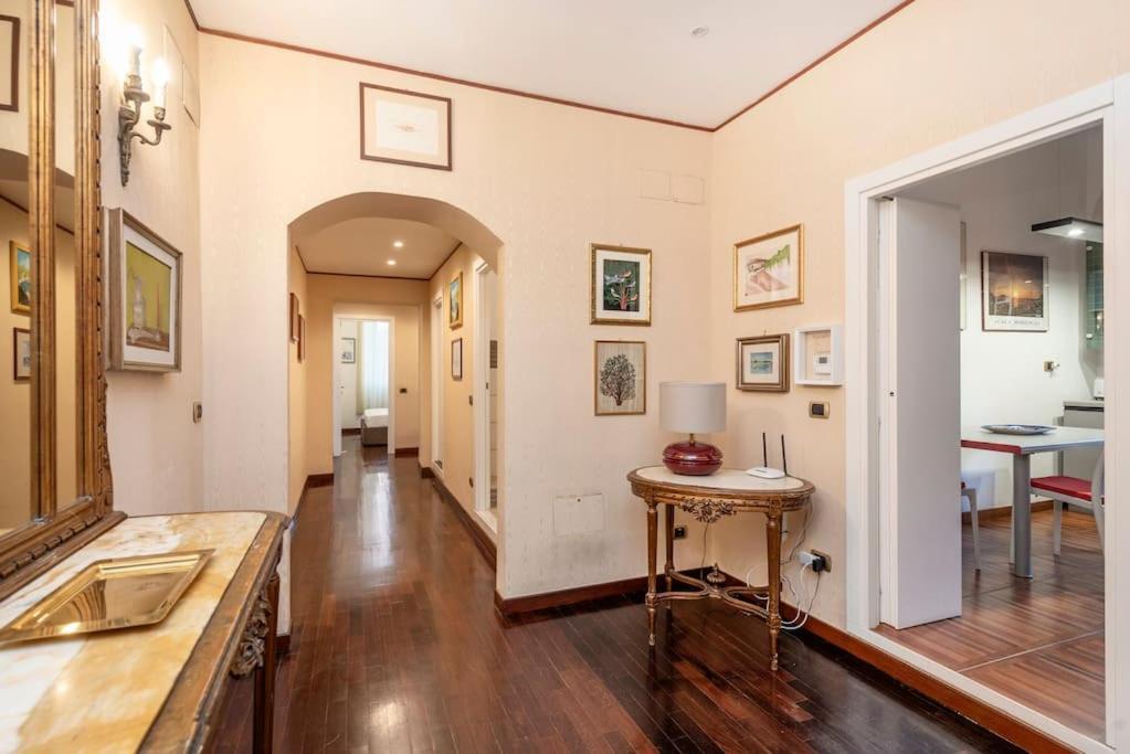 Stunning Center Rome Apartment מראה חיצוני תמונה