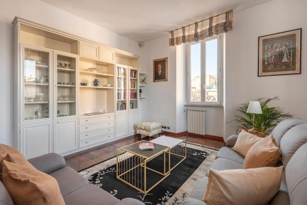 Stunning Center Rome Apartment מראה חיצוני תמונה
