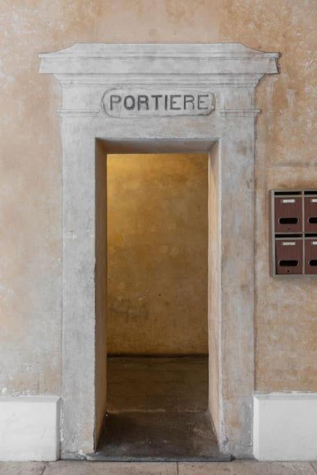 Stunning Center Rome Apartment מראה חיצוני תמונה